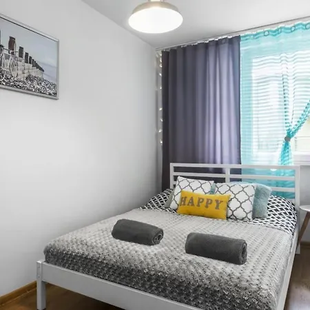 Apartment Clicktheflat Royal Park Apart Rooms