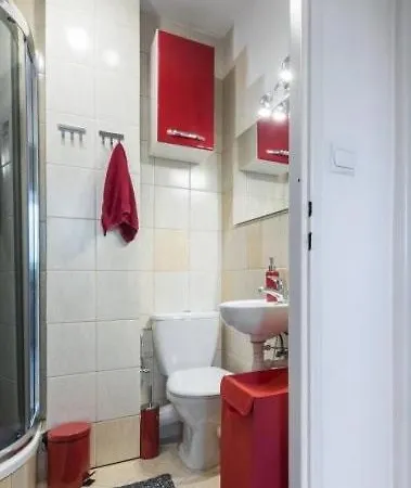 Clicktheflat Royal Park *